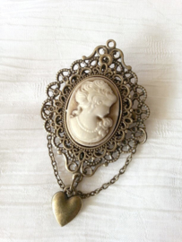 BR12 - Victoriaanse broche met camee - VERKOCHT