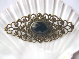 BR19 - Grote Victoriaanse broche met zwarte facetsteen