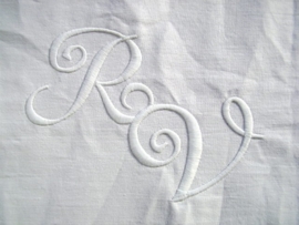 Monogram #05 - Elegant