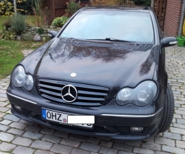 Mercedes W203 C Klasse AMG Look Grill Glanszwart Bj 2000-2008