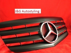 Mercedes W211 E Klasse AMG Look Grill Matzwart Met Chromen Ster Bj 07/2006-2009