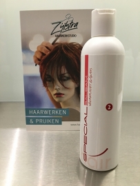 Hairtech special balsem voor  synthetisch en echt  haar num. 2.