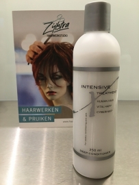 Cyberhair en Vital hair intensive treatment, DEEP conditioner, ook voor Echt haar haarwerken.