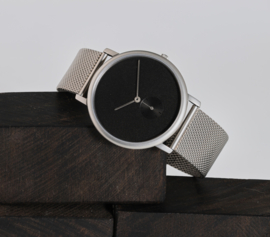 EMKA horloge met zwarte wijzerplaat en seconde wijzer (36 mm)