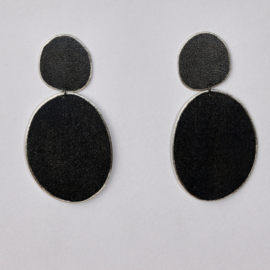 Zwarte zilveren ovalen van Maria