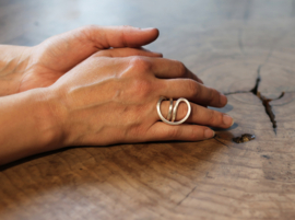 Tezer zilveren grote lus ring