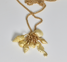 Katinka Neuner gouden schelp hanger (spoelhoren)