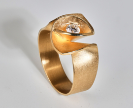 Cardillac-Lotus mit Diamant (mittel)