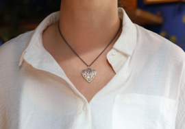 Marije Geurtsen zilveren hanger 'Give Love'