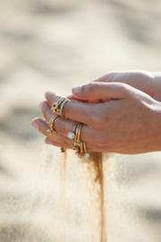 Dripping art ring mit Peridot