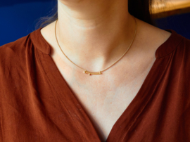 Geelgouden buis hanger ( klein)