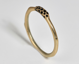 Dripping art  zwarte diamanten panter ring (mini)