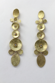 Maier en Beck golden  pringle earrings