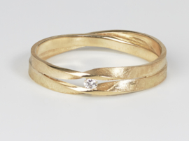 Gouden ring "two makes one"