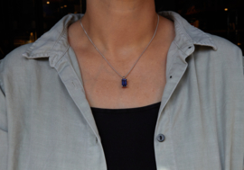 Eric Zimmerman hanger met Ioliet steen