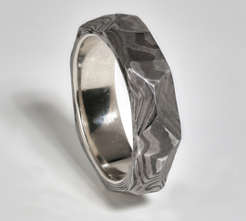 Martin Steinhorst kleine facet ring