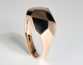 Facet ring