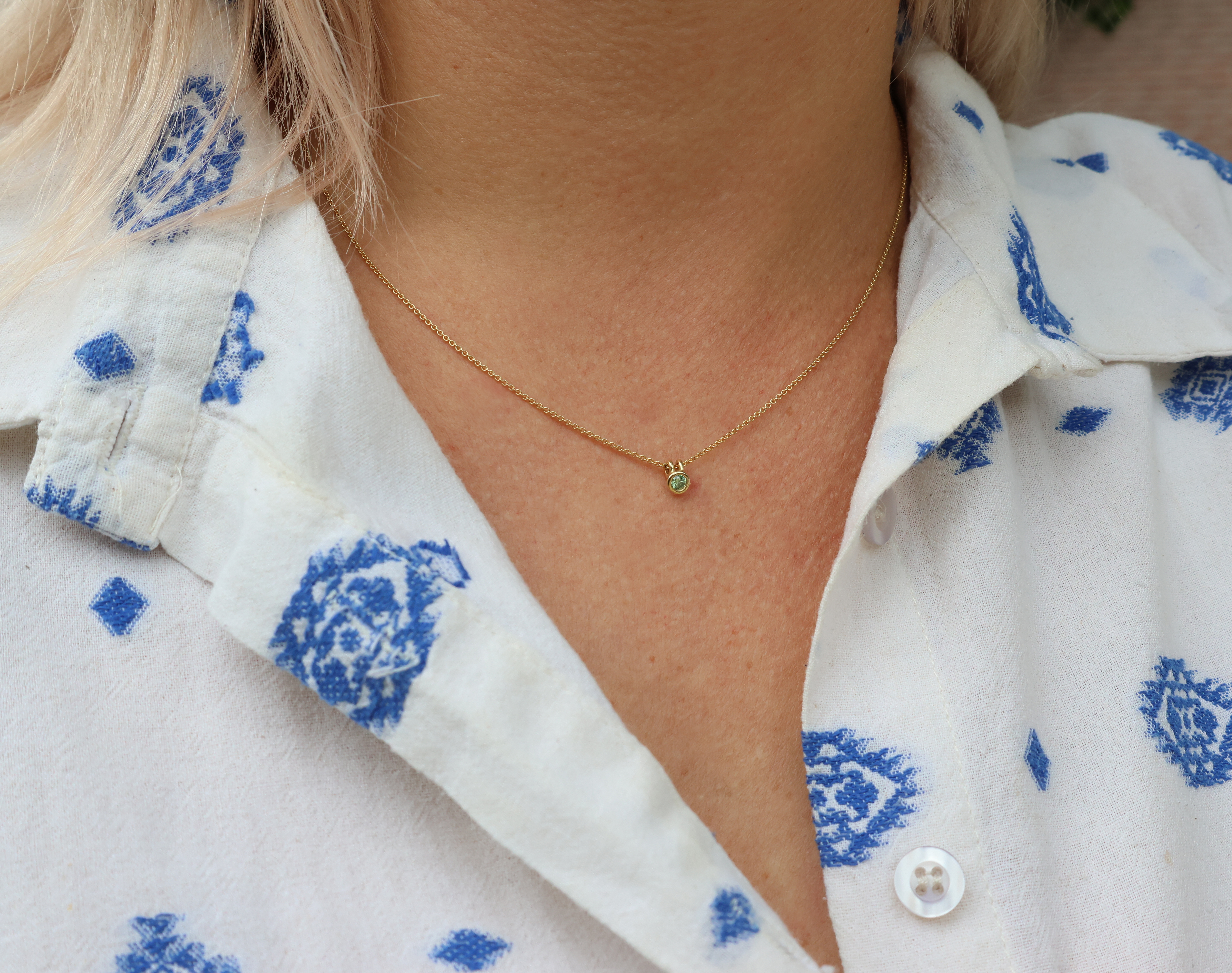 Geelgouden groene diamant hanger (eenvoudig)