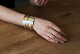 Zilveren klap armband (wit/goud kleur)