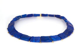 Cleopatra lapis lazuli collier