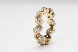 Weissenstein Ring mit Diamanten