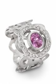 Maier en Beck white golden ring with pink sapphire