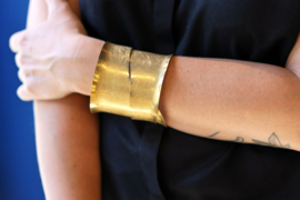 Hand Art  vergoldet Armband  ( groß )