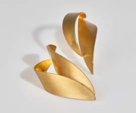 Cardillac opera earring (big)