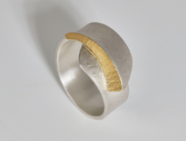 Manu schmuck ring met "ruimte"