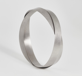 Niessing platinum bracelet Papyr