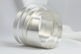 Zilveren klap armband  (wit)