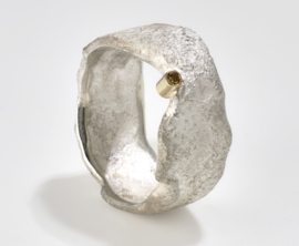 Zilveren Goldline ring met bruine diamant