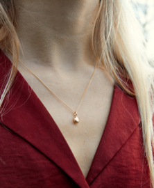 Katinka Neuner gouden hanger "kiezel"