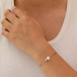 Eva Strepp stalen armband met witte parel