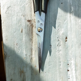 - T2G - Rechte Schaar met kunststof Greep - 13.30 cm. / 5.25' -