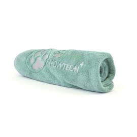 - SHOW TECH+ - Coral Fleece Towel - Desert Sage -