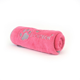 - SHOW TECH+ - Coral Fleece Towel - Candy Pink -