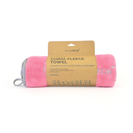 - SHOW TECH+ - Coral Fleece Towel - Candy Pink -
