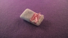 Handdoek met roze lint