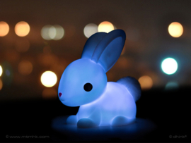 Bunny met pompon staartje, nachtlampje met naam | Nachtlampje -  Dhink