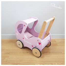 Retro Roze poppenwagen met naam  en figuurtjes