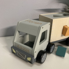 Kids Concept Sorter Truck Aiden | Kids Concept Vrachtauto Vormenstoof met naam