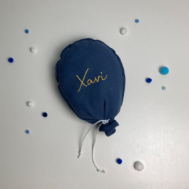 Verjaardag ballon | donker blauw  | ballon van Shuuske bedrukt met naam