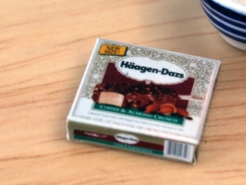 WH-A682 Häagen-Dazs IJsjes