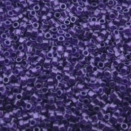 M-11-DB 0906 sparkling purple lined crystal
