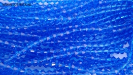 1 streng kristallen bicones 4 mm blauw