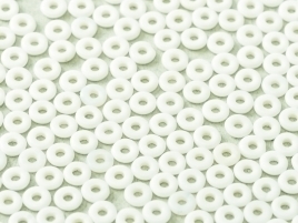 O Beads® 2 x 4 mm Chalk White (per 5 gram)
