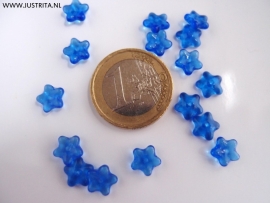 Cblo04 Bloemetje blauw 7 x 3 mm (50 stuks)