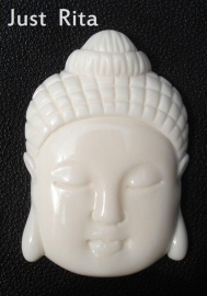 Ox 01 Carved oxbone cabochon Bhuda