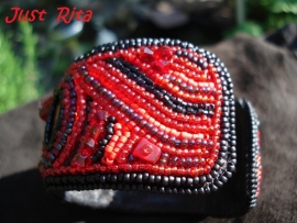 Armband "Red Passion"